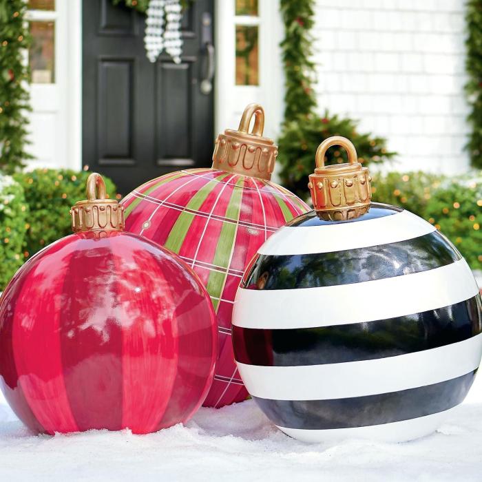 Large outdoor christmas decoration